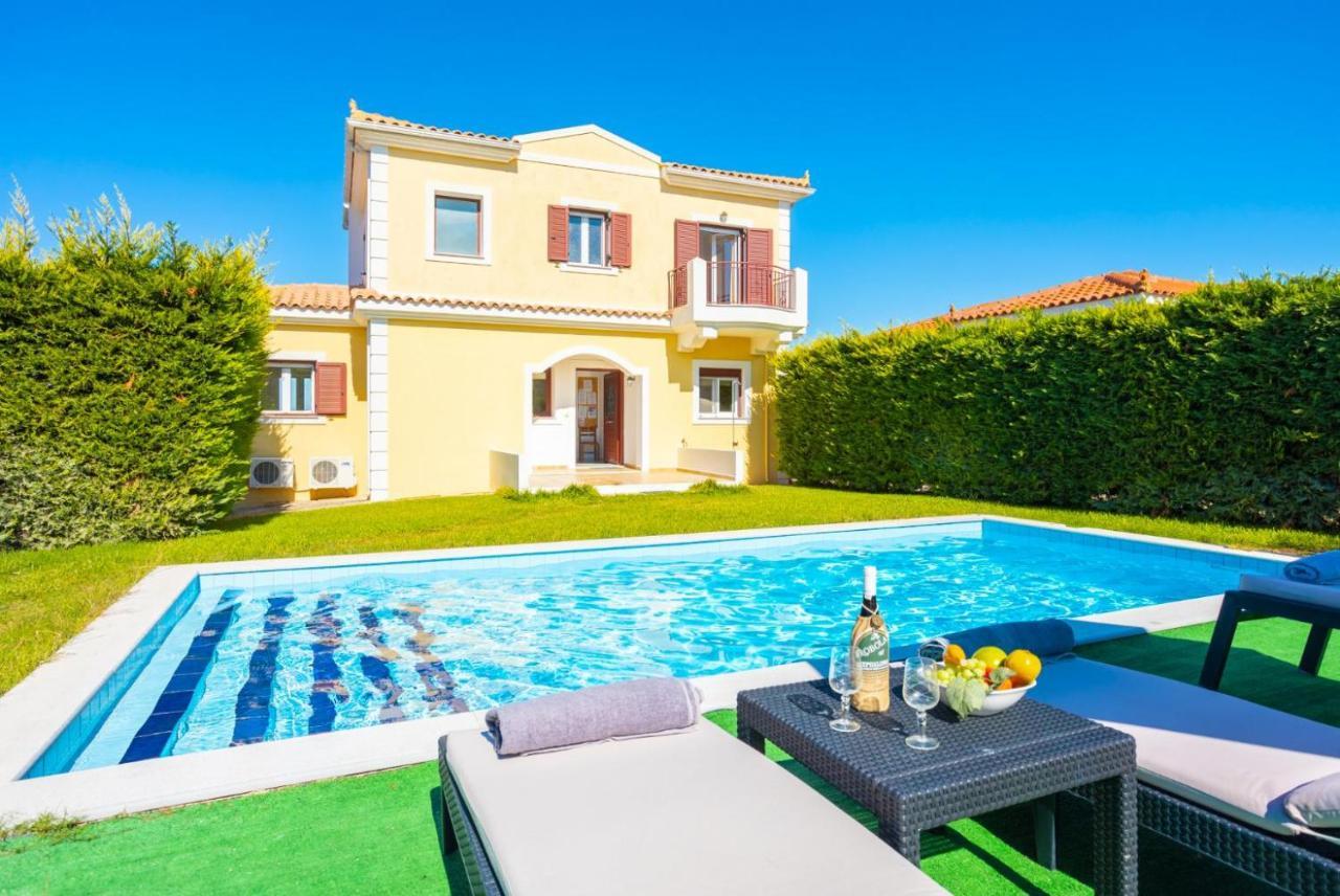 Villa Europe Thia Fokata Exteriér fotografie